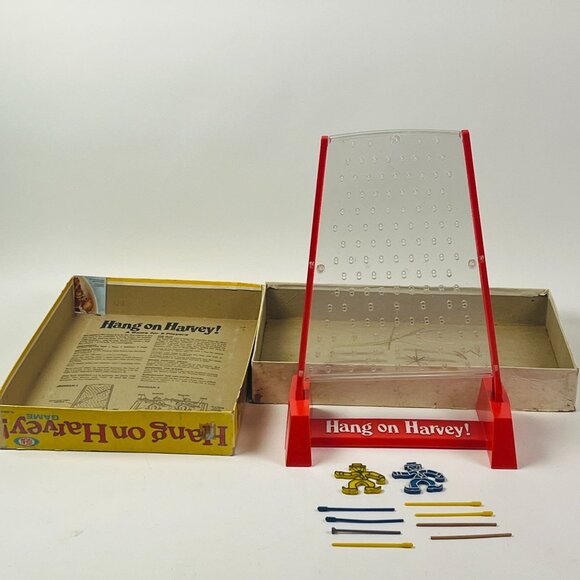 Vintage Hang On Harvey Ideal Toys 1969 Board Game - Picture 1 of 5